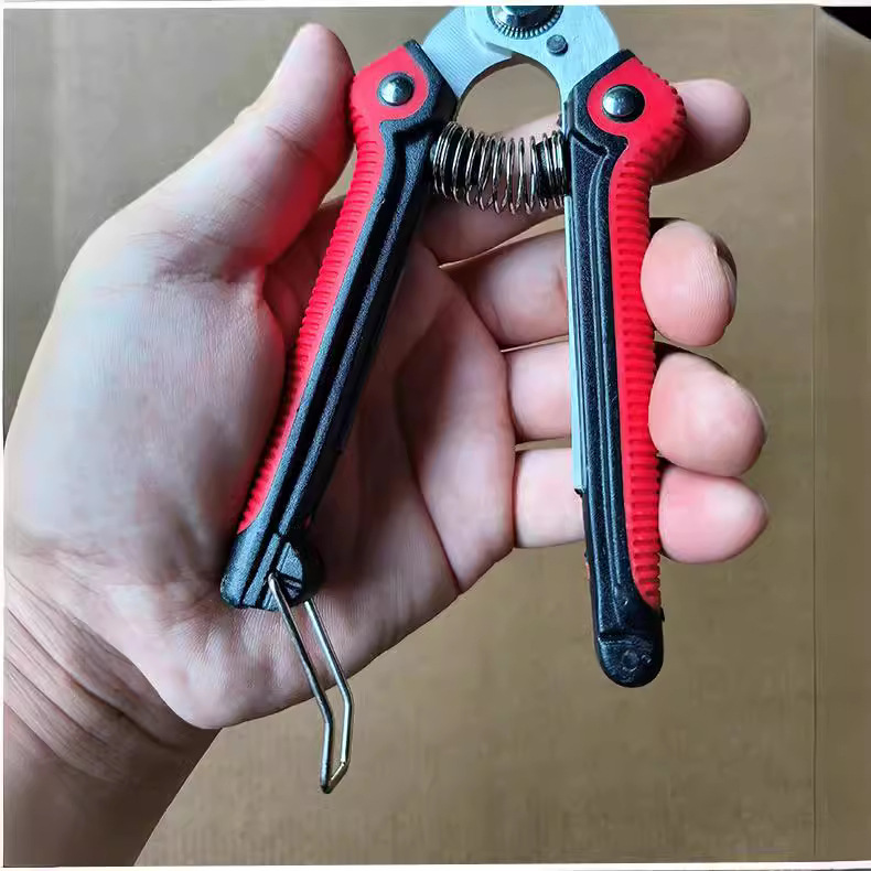 Cross-border flower and fruit thinning shears, fruit picking shears, powerful pear tree shears, stainless steel branch shears, fruit tree shears, new style pruning shears Application Scenario