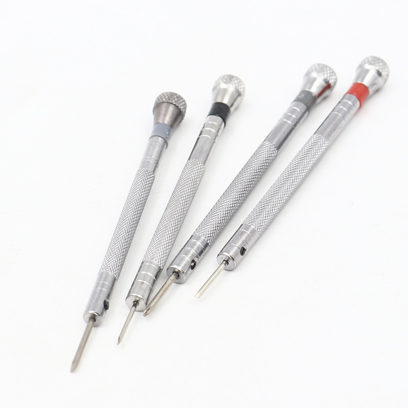 Watch repair tools: cross-head screwdriver, screwdriver, good quality blade, watch repair, remove the watch strap, remove the back cover full figure