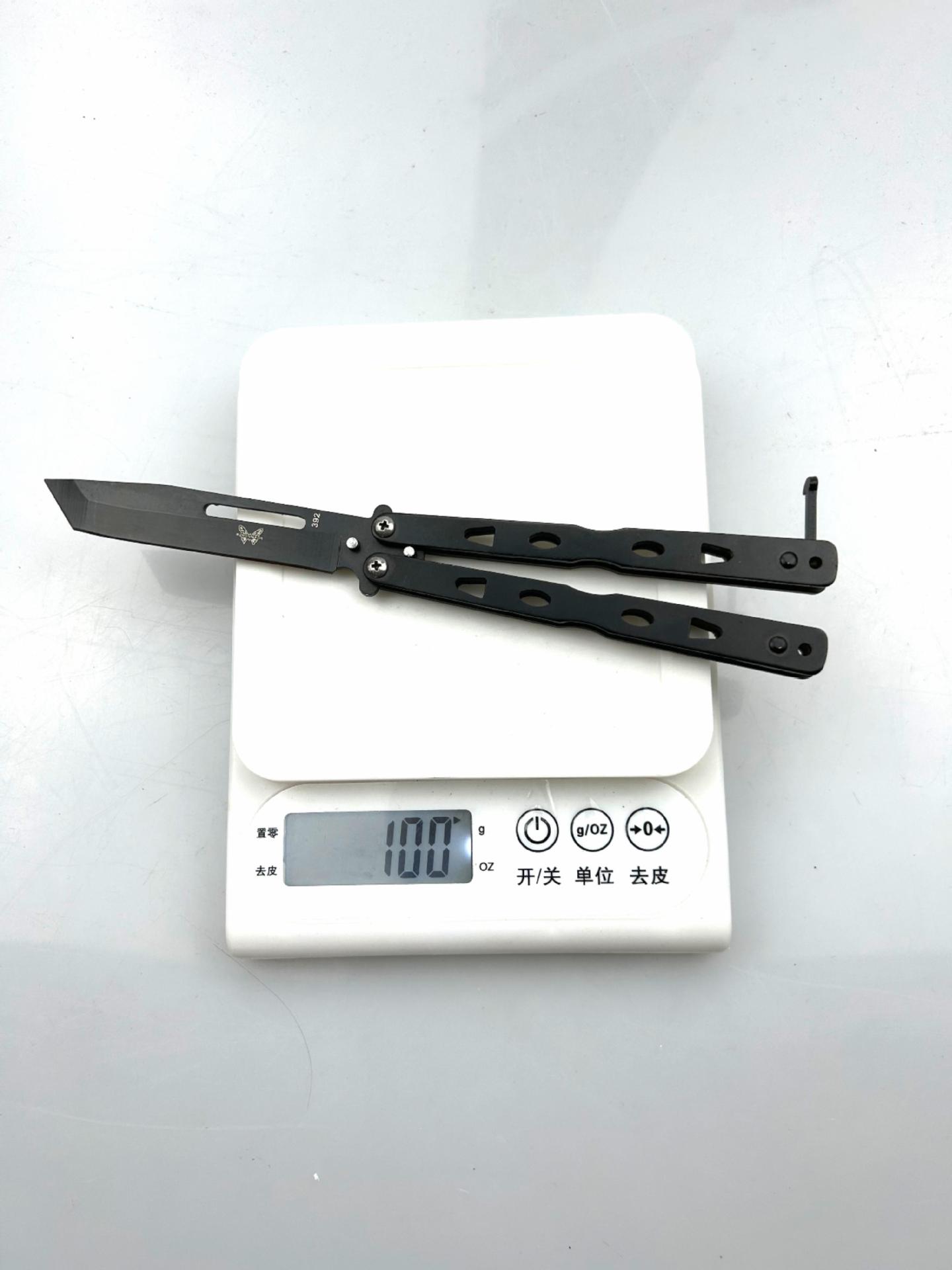 Outdoor CSGO Butterfly blade practice, cool and fancy swinging blade training, folding portable swinging blade tactics in the wild undefined