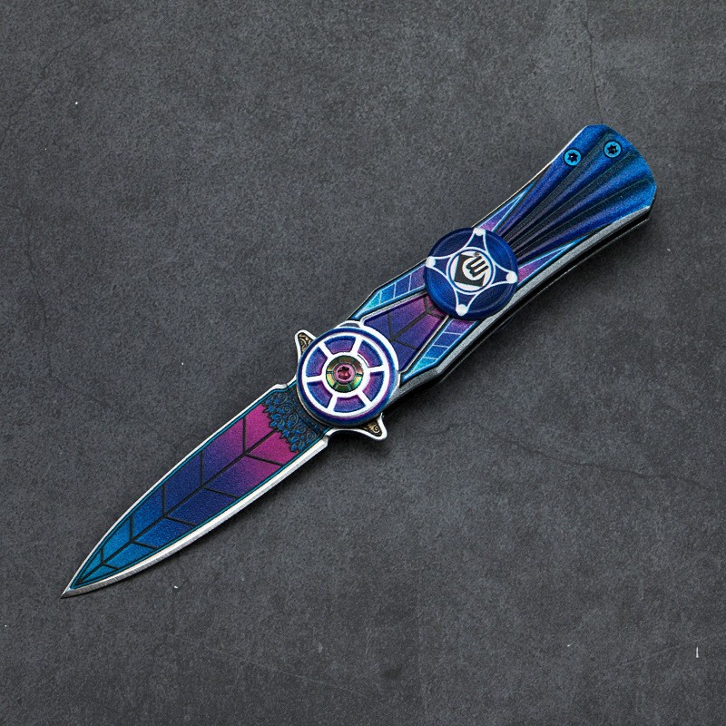 Fidget spinner knife, EDC multi-functional folding knife, outdoor camping survival pocket knife, high-hardness knife Application Scenario