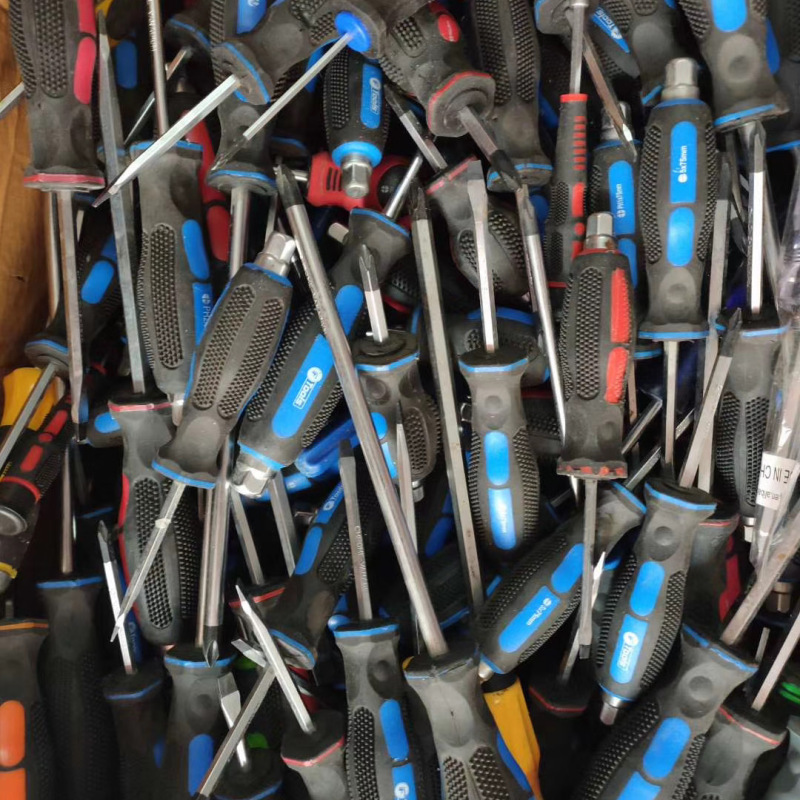 Street stall premium inventory weighing, hardware repair tools, cross-head single-head screwdrivers, through-hole screwdrivers full figure