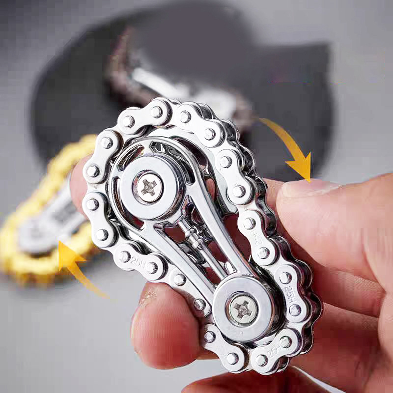 Wholesale of large quantities of alloy bicycle chains, fingertip stress-relieving gyro gear finger chains Application Scenario