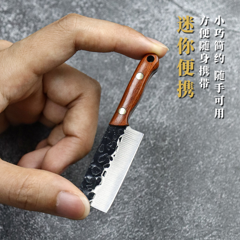New mini knife, kitchen knife, express delivery knife, keychain hanging knife, colorful solid wood handle knife with leather case Application Scenario