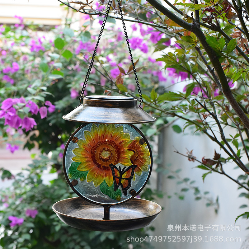 Cross-border solar bird feeder, bird feeder, home decoration, outdoor courtyard lamp, ironwork handicrafts, bird feeder full figure