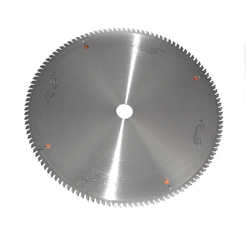 Wholesale hard alloy saw blades for cutting aluminum profiles, wear-resistant aluminum cutting machines, and special saw blades for plywood Application Scenario