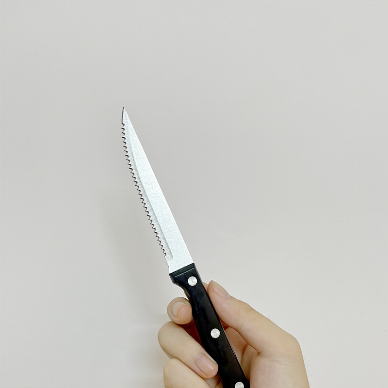 Cross-border best-selling serrated steak knife, stainless steel steak cutting knife, hotel and Western restaurant special knife, plastic handle Specification drawing