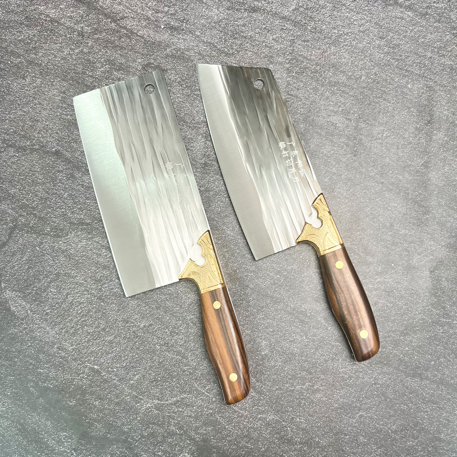 Manufacturer's in-stock kitchen knives, household kitchen chopping knives, stainless steel hand-forged hammer-textured knives, dual-purpose chopping knives details Picture