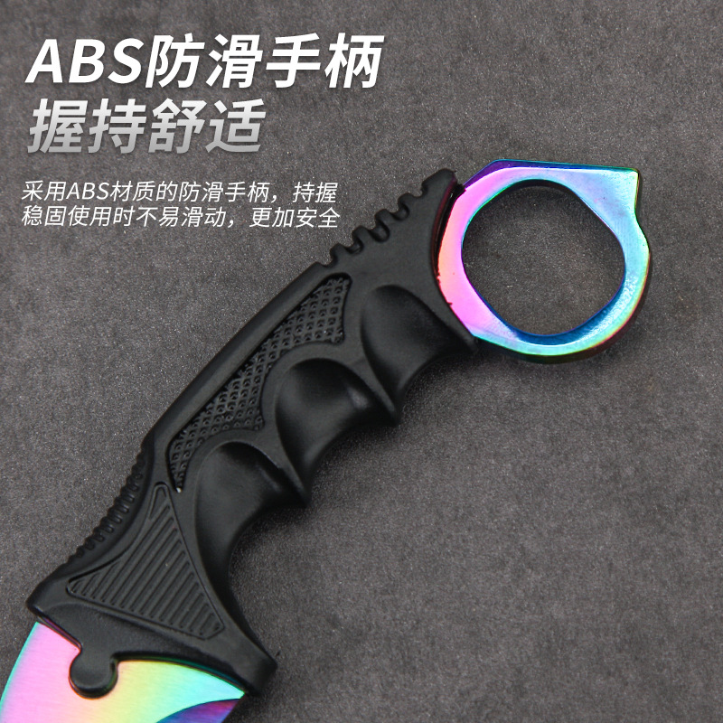 Upgraded and thickened outdoor claw knife, CSGO wild survival claw knife, unsharpened multi-functional straight knife, outdoor knife Application Scenario