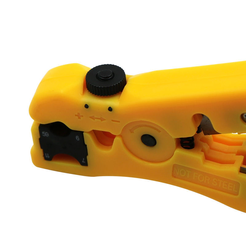 UTP/STP RG59 multi-functional wire stripper, wire cutting tool, coaxial cable stripper, network cable and wire stripping device Application Scenario