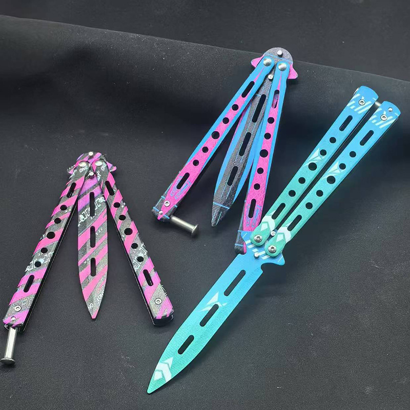 Butterfly knife, stainless steel uncut butterfly knife, folding knife, CSGO game swinging knife, in stock supply Specification drawing