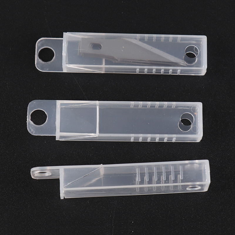 There are two types of plastic boxes available for the 10-piece transparent blade box to hold engraving knives Application Scenario