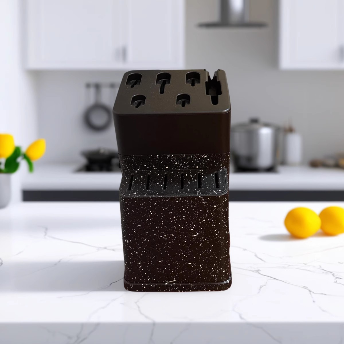 The best-selling plastic knife rack for foreign trade, kitchen knives, and kitchen knives, with a creative thickened plastic knife base and rack that can drain water and prevent mold full figure