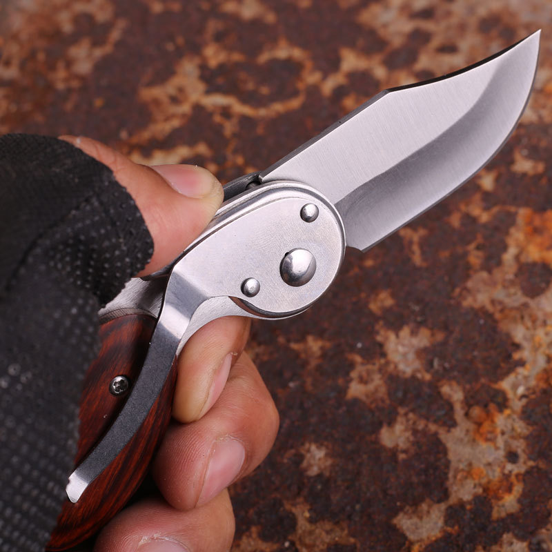 Colorful wooden handle outdoor mini folding knife, multi-functional small folding knife, camping self-defense, portable tactical pocket knife Application Scenario