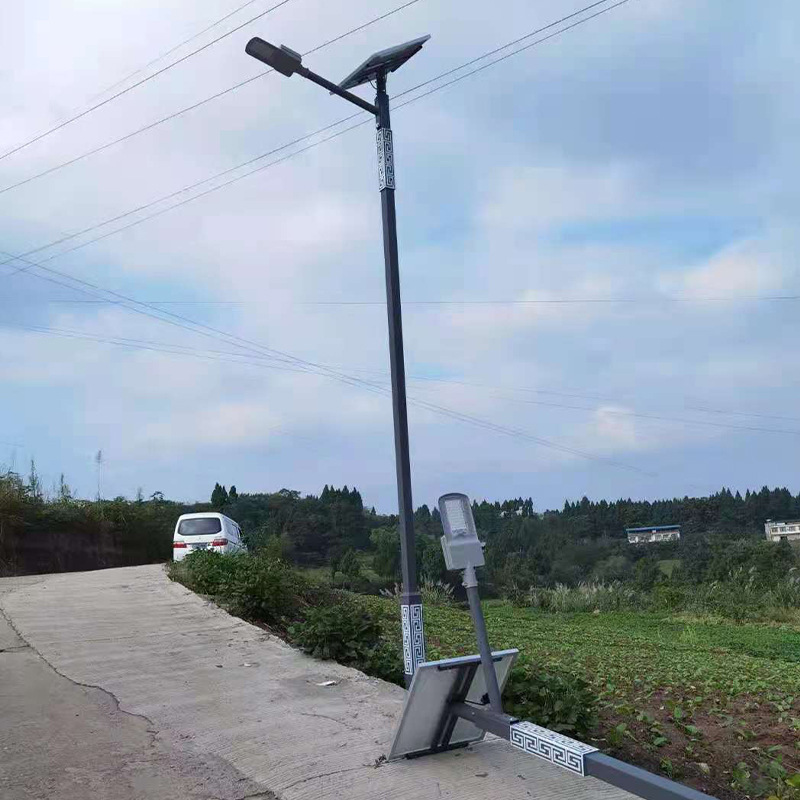 The manufacturer wholesals square street lamp poles for municipal engineering, single-arm 8-meter and 12-meter corrugated led retro solar street lamps Specification drawing