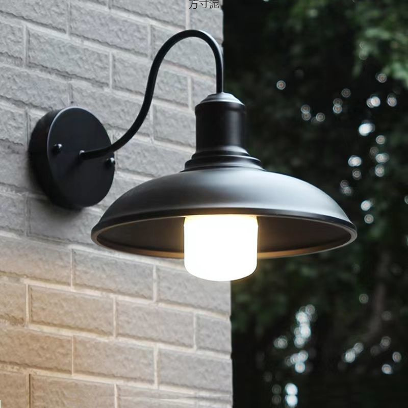 Wholesale of new outdoor wall lamps, street lamps, outdoor door and balcony lamps, outdoor lighting, American retro industrial style wall lamps Application Scenario
