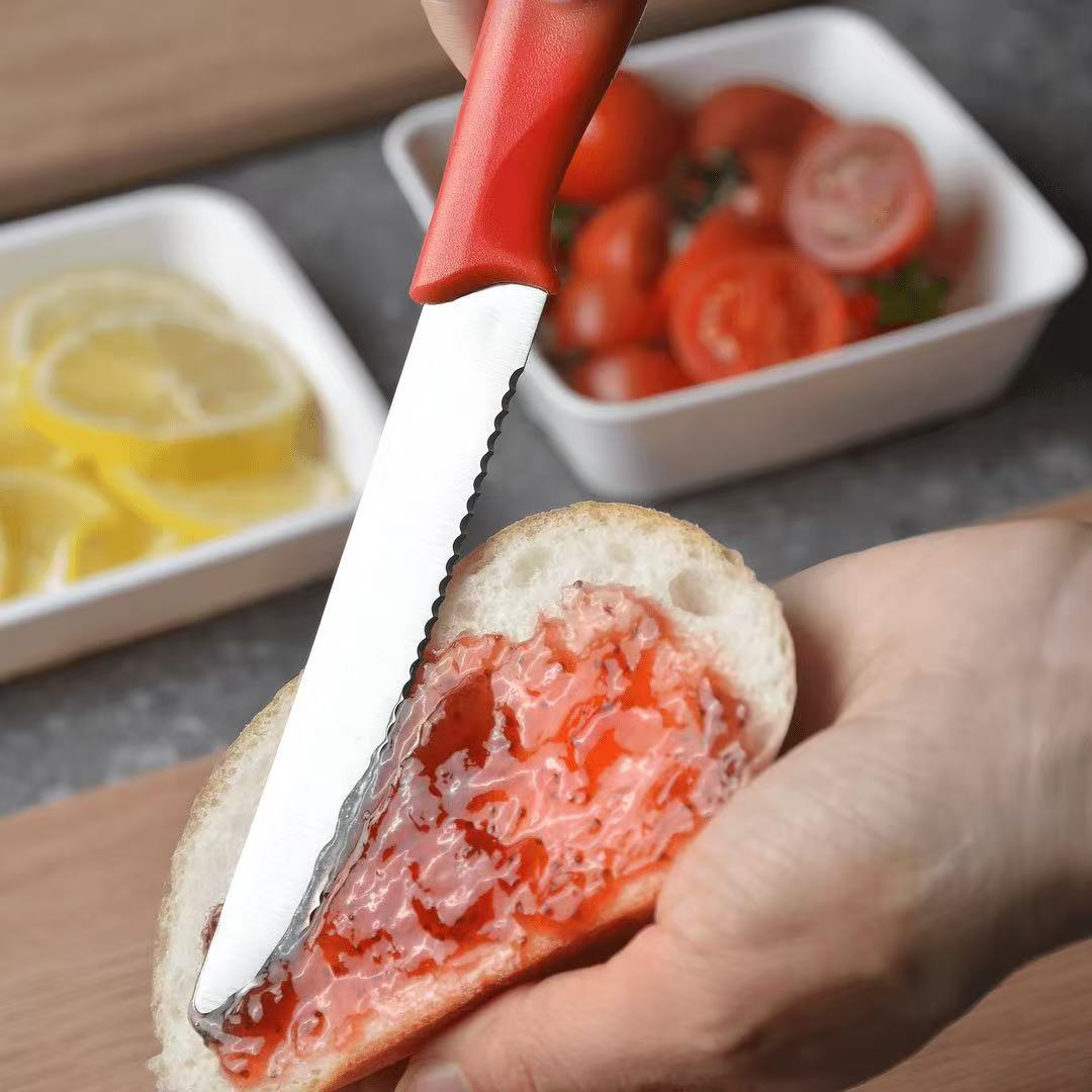 Household steak knives with protective covers, stainless steel steak knives, slicing fruit knives, bread knives are in stock for wholesale Specification drawing
