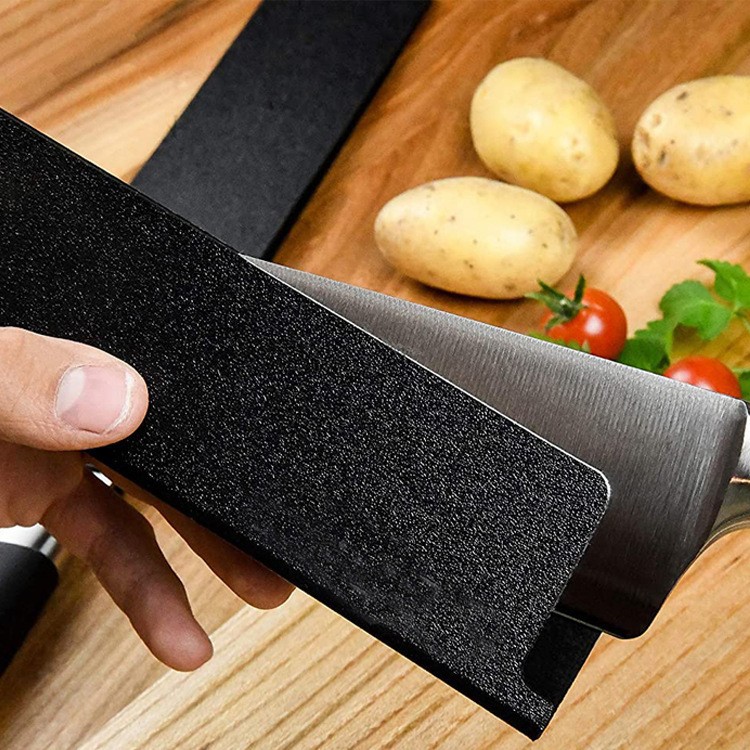ABS knife sheath protector A variety of sizes of chef knife flocking knife sheath protectors Application Scenario