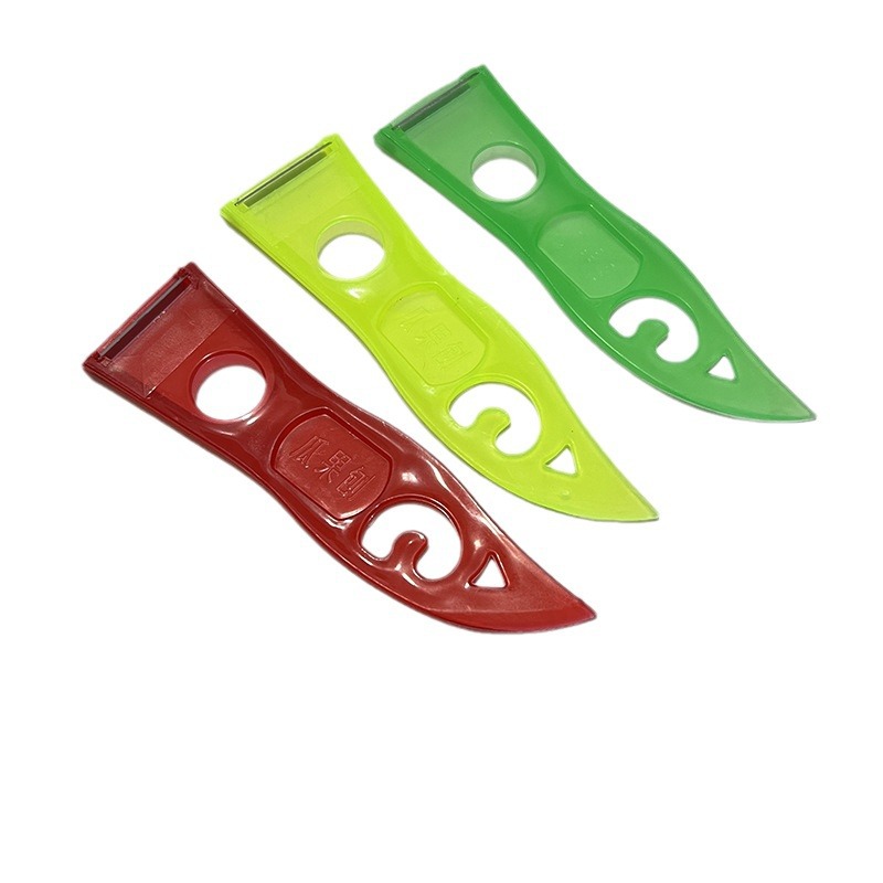 Factory wholesale fruit peelers, fruit peelers, melon and fruit peelers, plastic scrapers, one-yuan store Item Picture