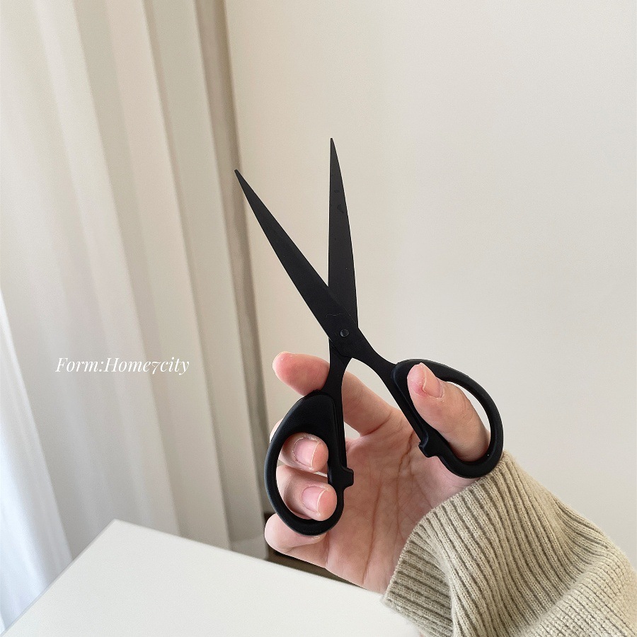 High-quality pure black scissors, handcrafted for home use with semi-circular handles, stainless steel office stationery, paper-cutting and thread cutting Item Picture