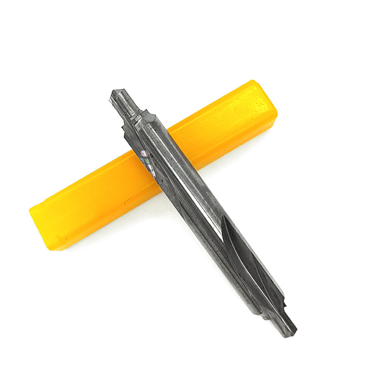 The alloy drill reamer is on the work, the center drill has a fast drilling speed, and the solid carbide center drill and centering drill workshop Specification drawing