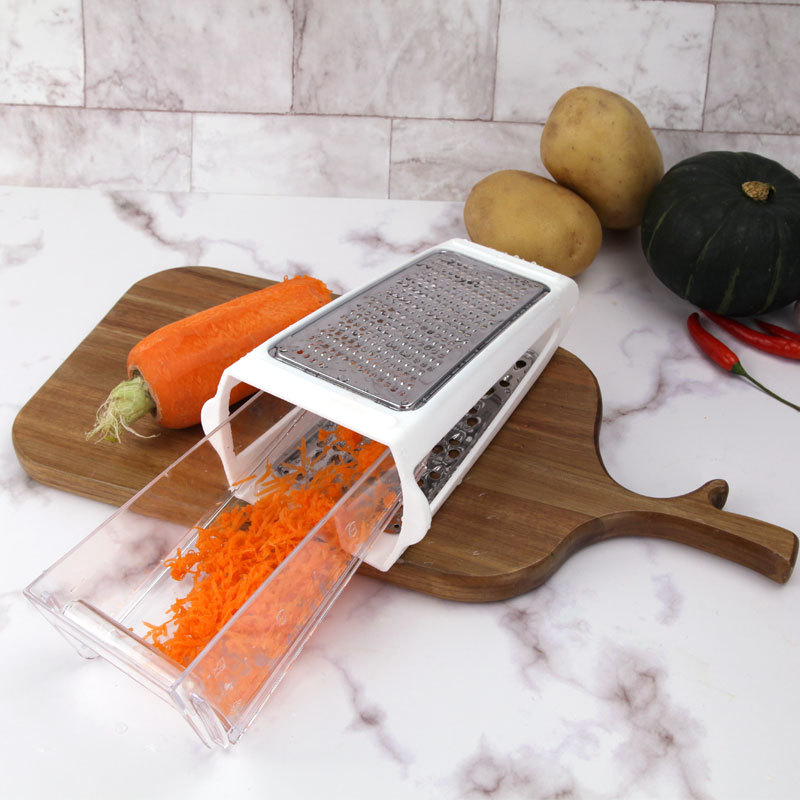 Double-sided cheese grater, capable of grilling cheese and butter in both left and right directions. A household multi-functional grater Application Scenario