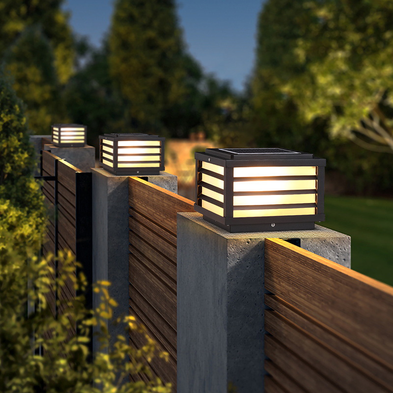 Solar column head lights, outdoor garden lights, modern waterproof column lights, ultra-bright villa fence, garden gate column lights full figure