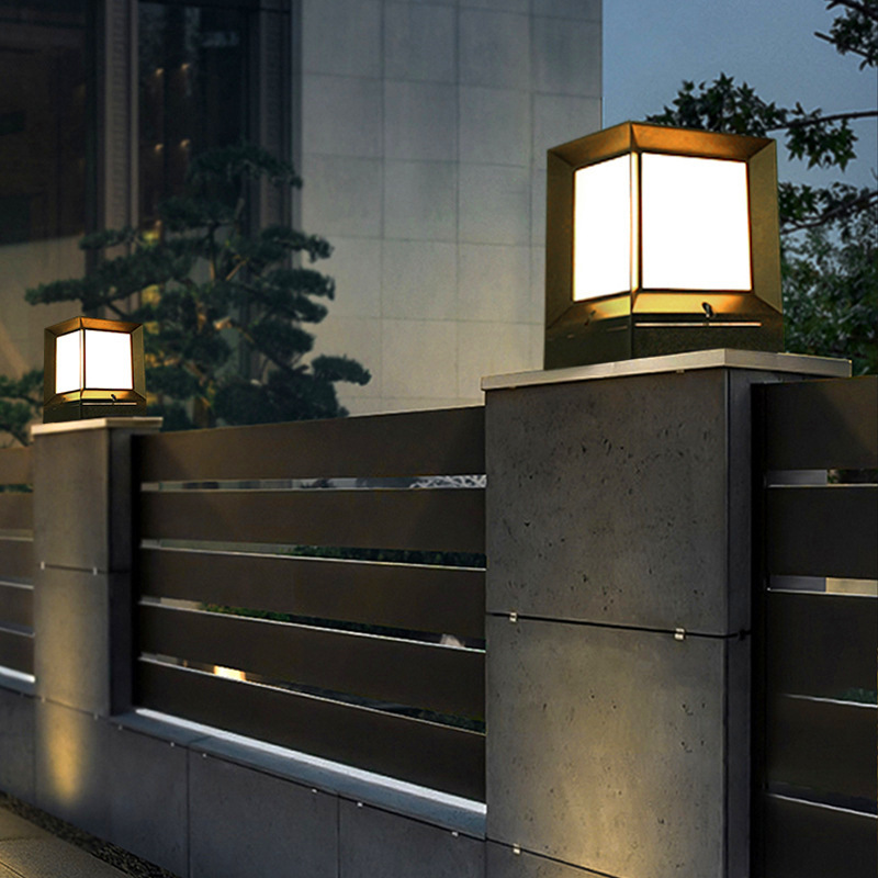 Sifang modern and simple outdoor solar column head lamp, led garden lamp, waterproof community villa fence column lamp details Picture
