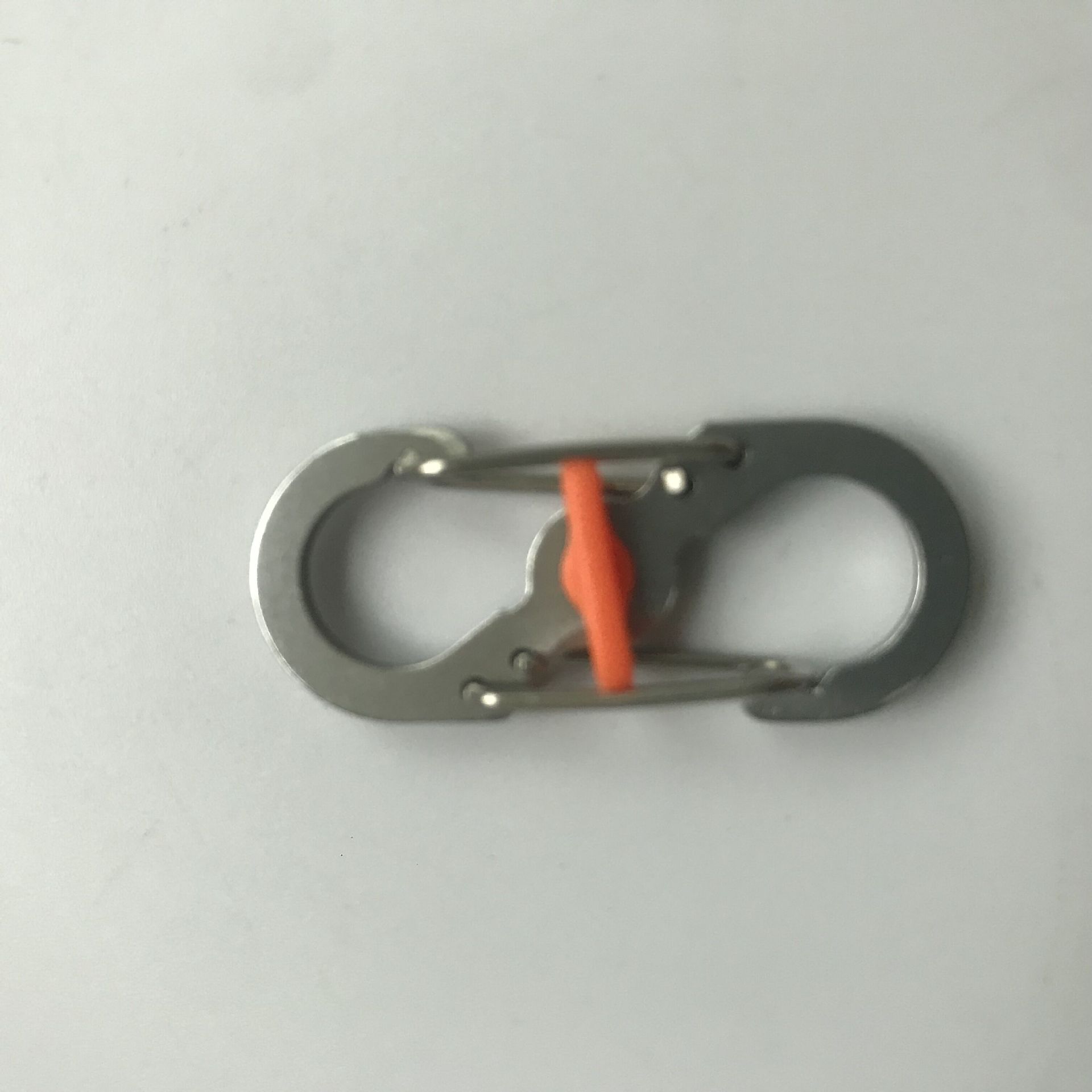 Outdoor travel backpack with lock, 8-shaped buckle anti-theft, S-buckle anti-drop metal keychain pendant, creative gift undefined