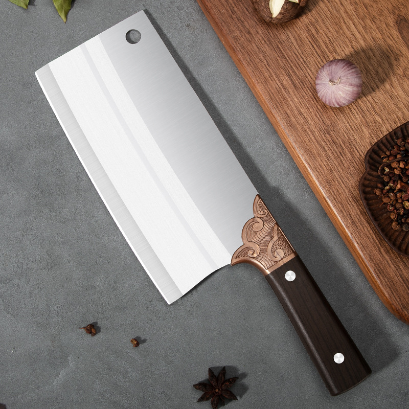 This is a popular stainless steel kitchen knife on Douyin and Kuaishou. It is sharp and durable for cutting meat and slices, as well as for household kitchen chopping and hotel chef knives Application Scenario