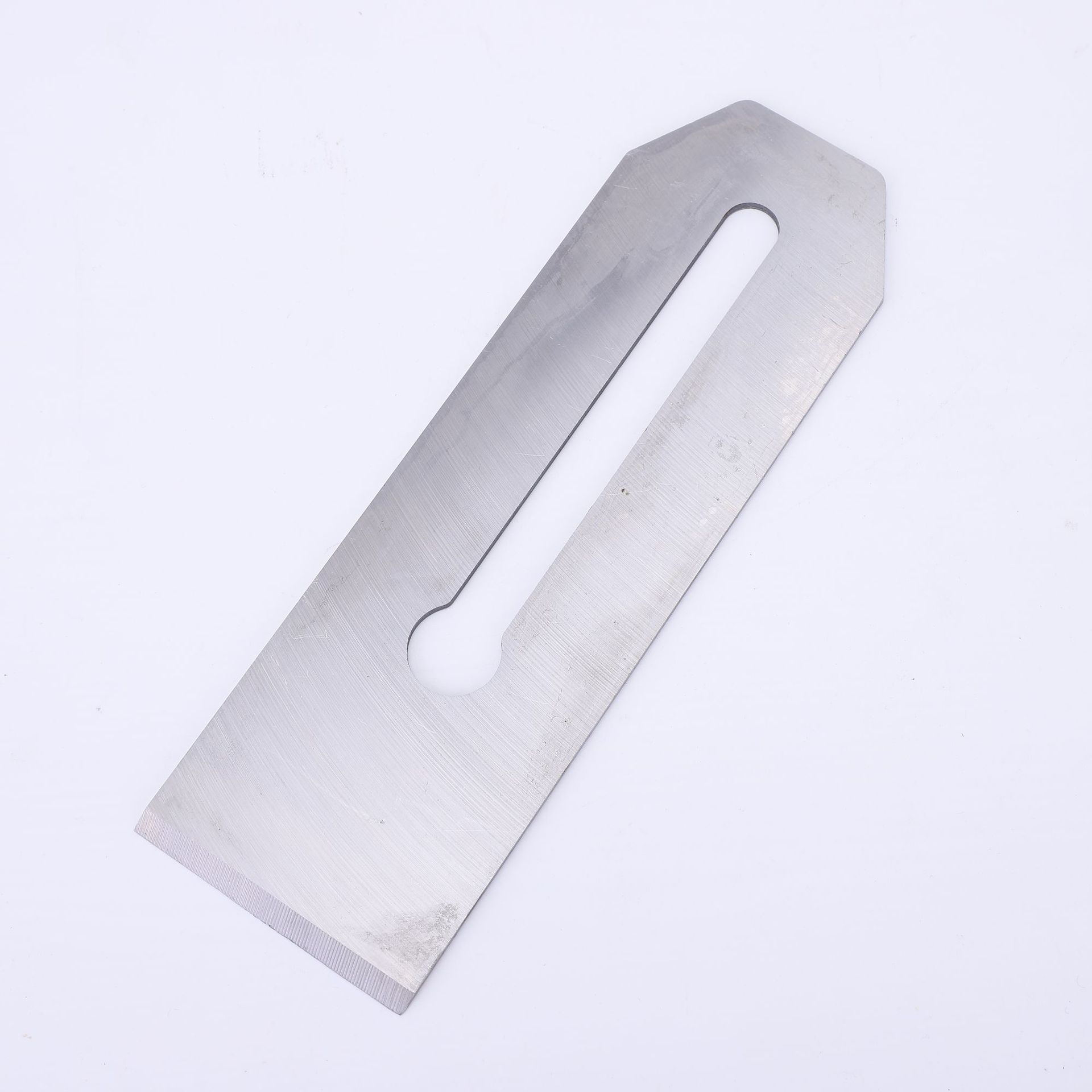 Manufacturer wholesale solid wood woodworking planer blades, hardware woodworking tools, multi-functional hand push planer blades, and hand planer blades Application Scenario
