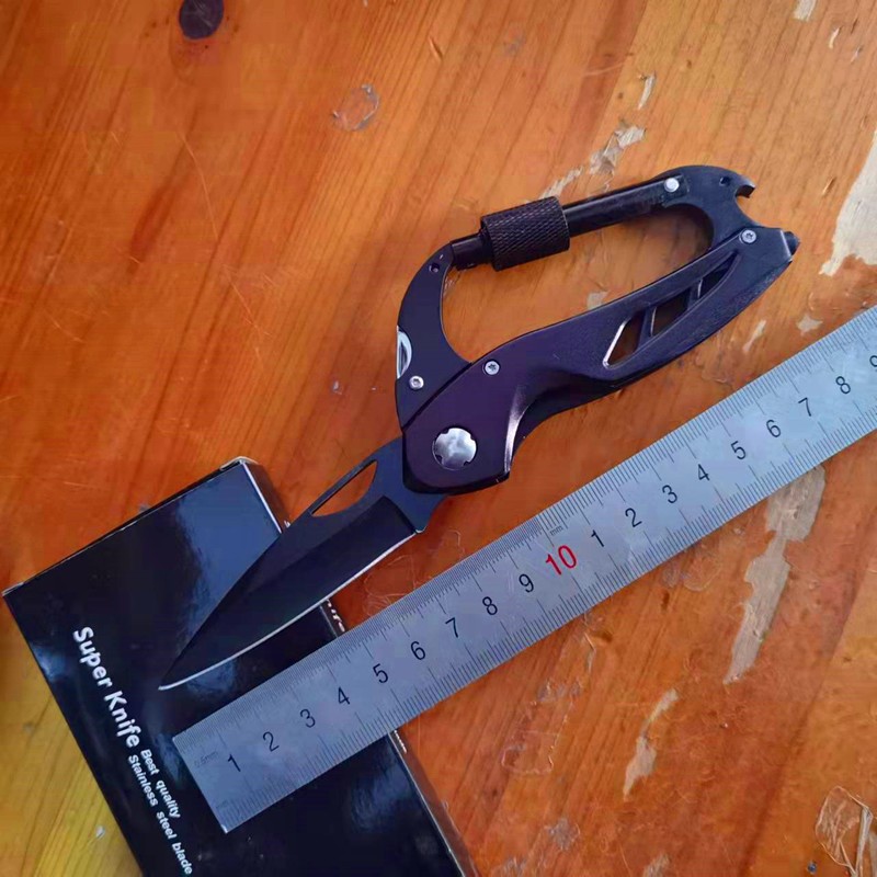 New aluminum alloy and stainless steel outdoor five-in-one tool, mountaineering buckle folding knife, promotional gift knife Application Scenario