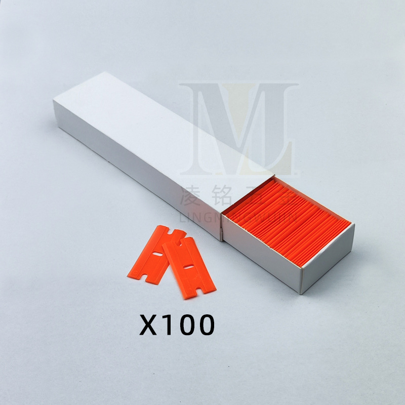 Plastic scraper blade for removing glue, plastic double-sided blade for removing old film, glue removal scraper for removing glue from mobile phone screens Application Scenario