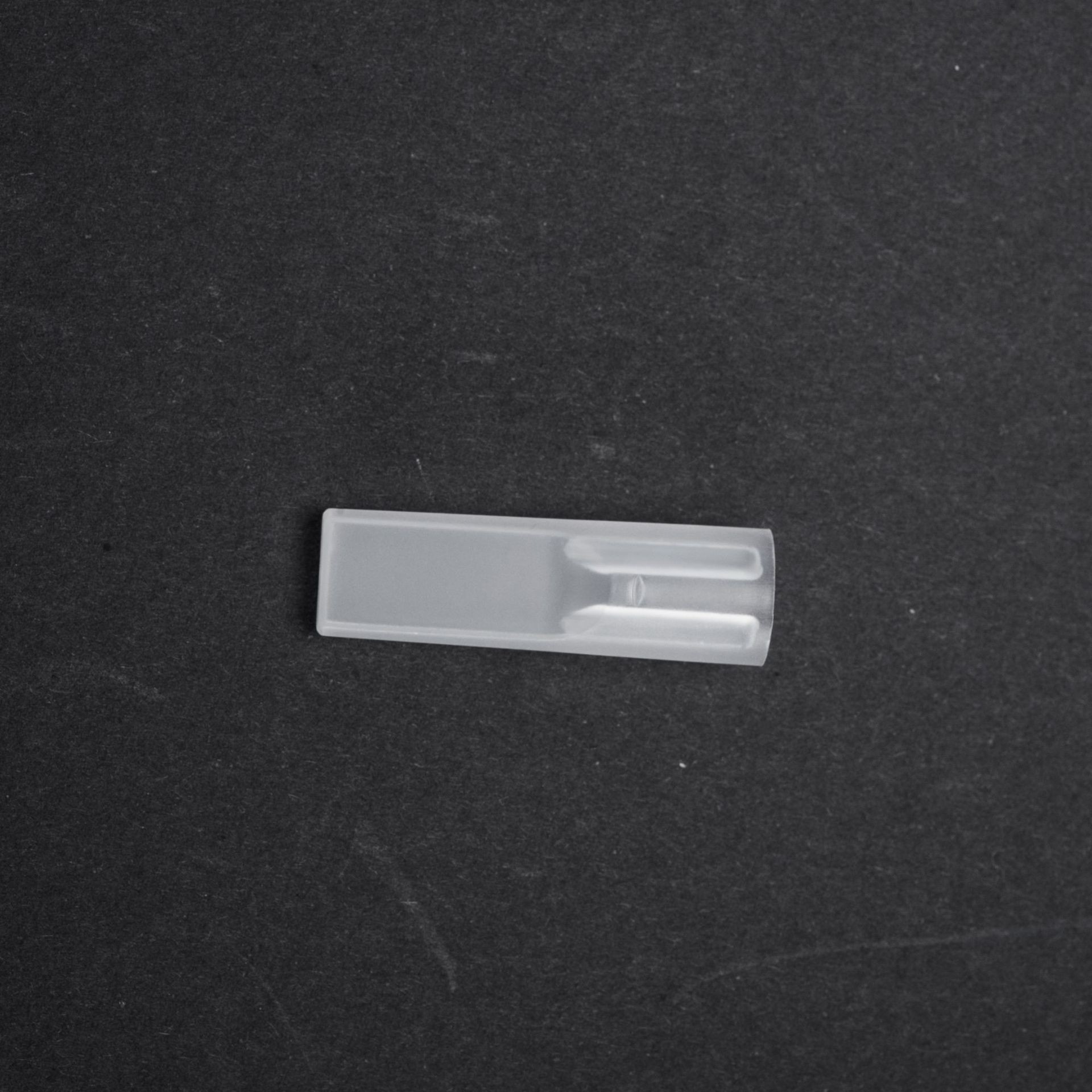 Factory direct supply of engraved pen caps, engraved pen covers, handcrafted engraved pen knife accessories, plastic transparent engraved knife pen caps details Picture