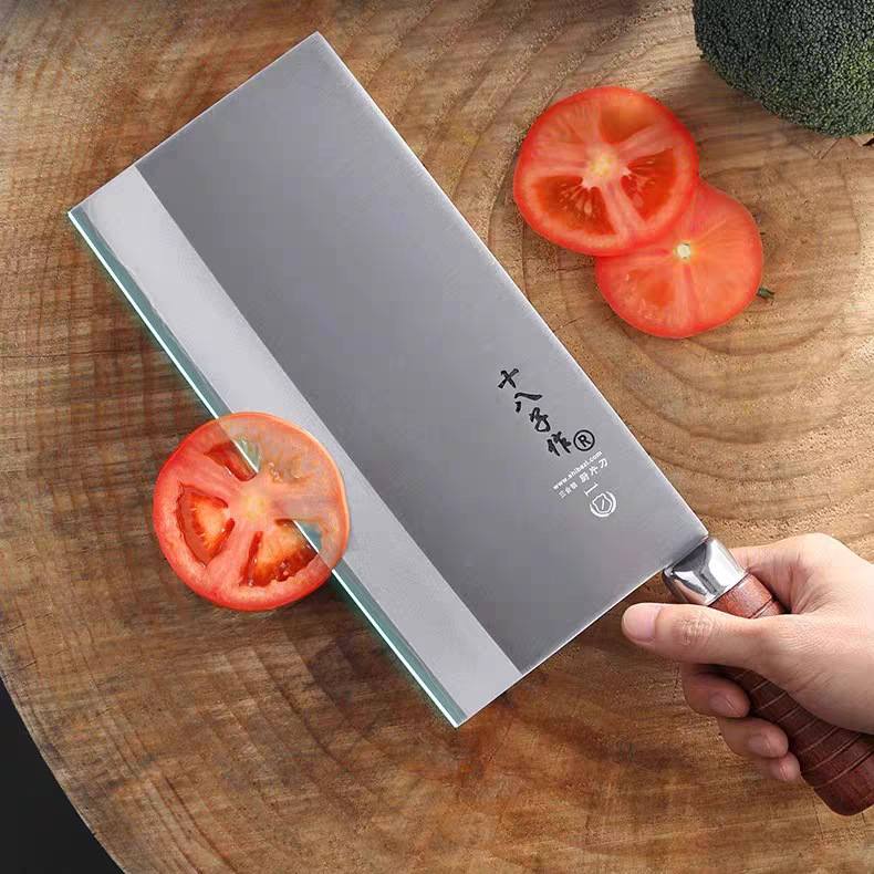 Eighteen Sons makes kitchen knives, household slicing knives, chef's special three-alloy steel 80cr, commercial restaurant mulberry knives and cutting knives full figure