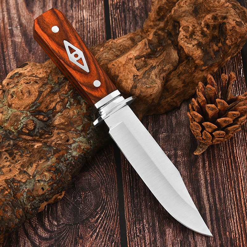2025 New model knife, high-hardness steel outdoor knife, camping stainless steel multi-purpose modern and simple knife, solid wood wholesale Application Scenario