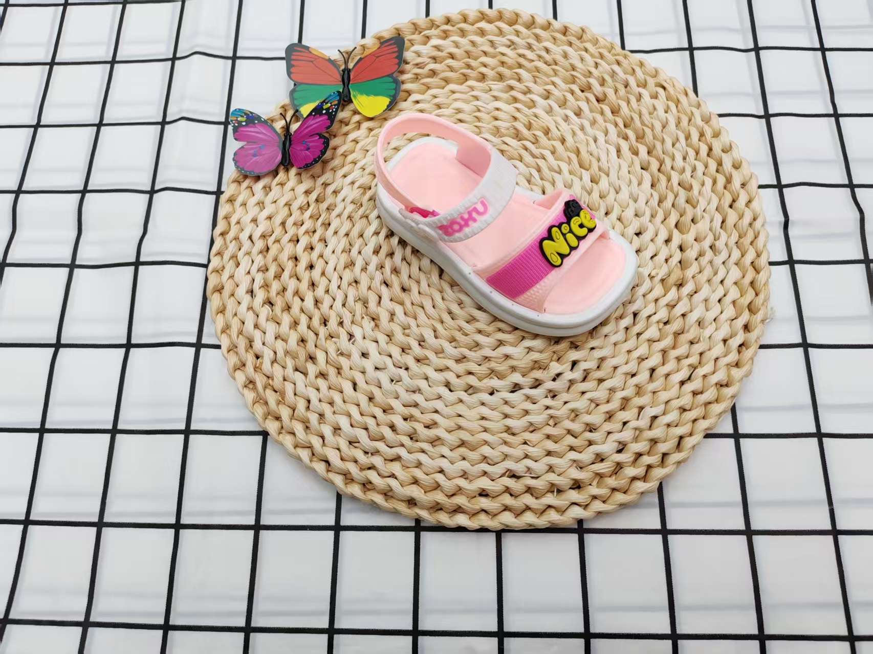 Women's children's sandals 2025 New summer girls' soft-soled sandals details Picture