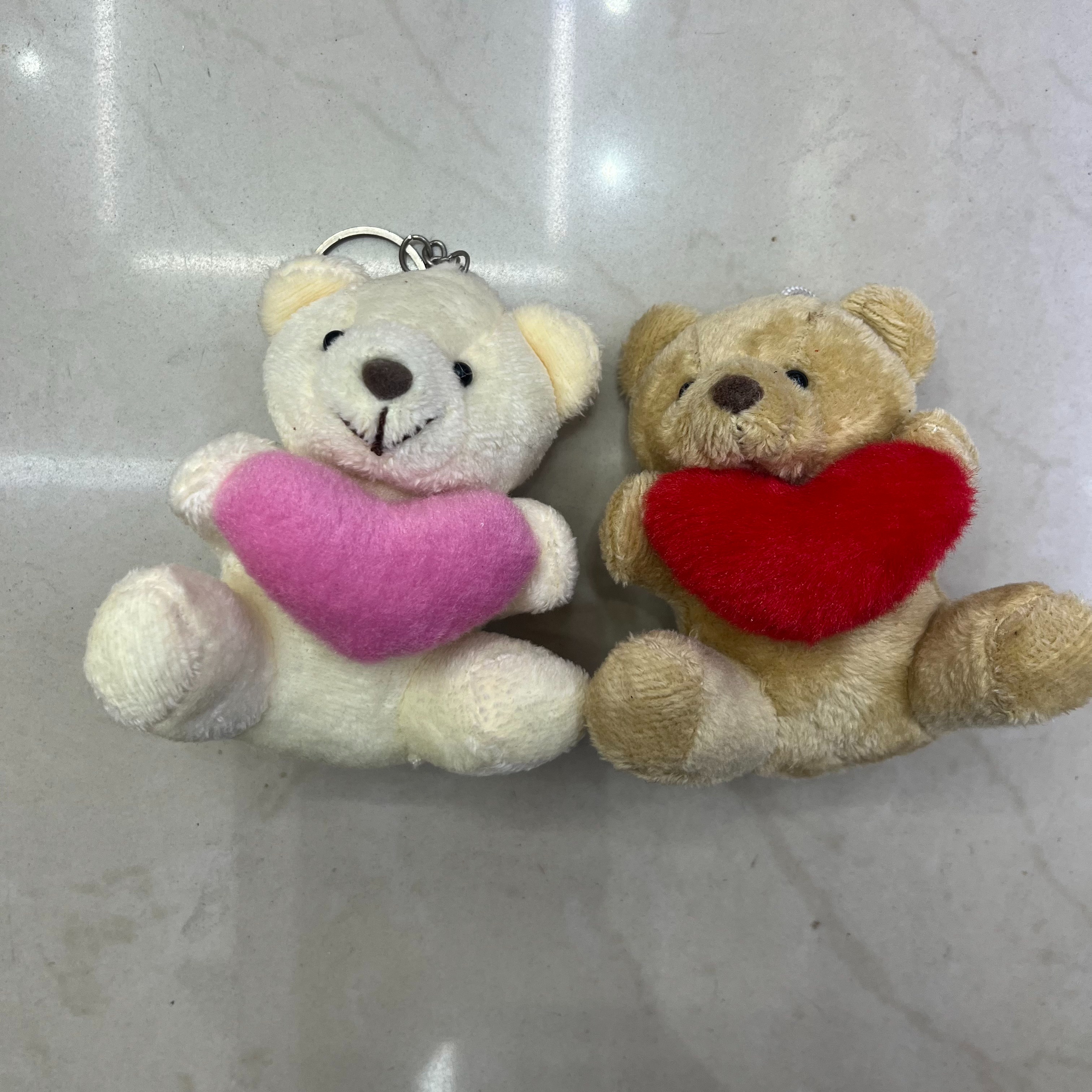 Plush toy pendants, keychains, puppet pendants, creative and cute decorative gifts, heart-shaped bear puppet pendants, claw machines, children's birthday gifts, plush toys, direct sales from the manufacturer details Picture