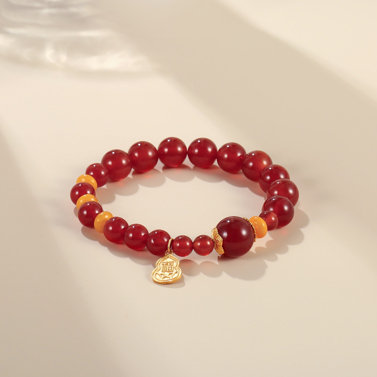 红玛瑙925银手串产品图