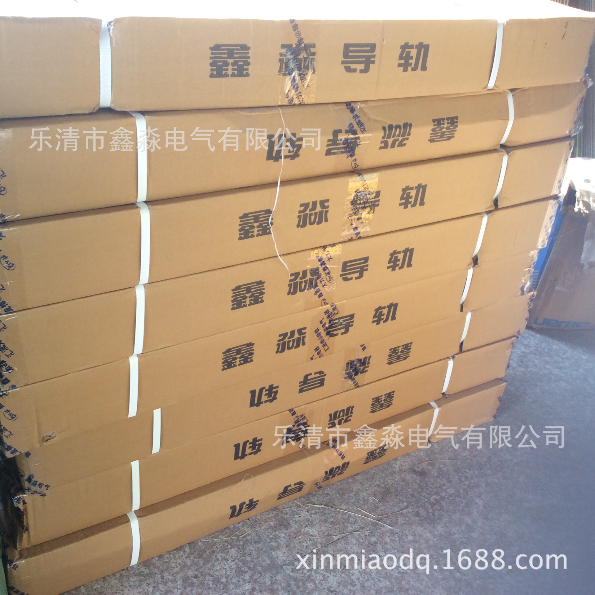 Factory wholesale air switch C45 guide rail steel electrical installation switch guide rail C45 guide rail U-shaped clamp rail 35MM Application Scenario