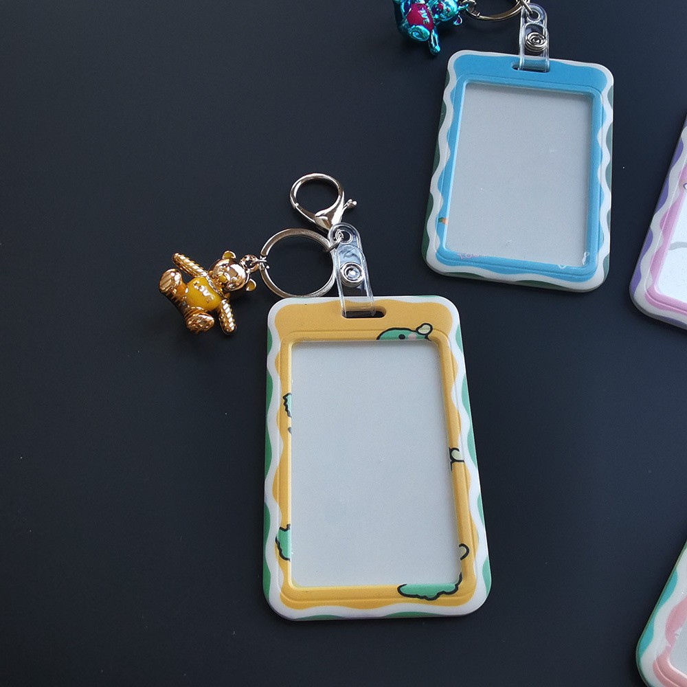 The manufacturer supplies ps plastic student ID card and work ID card lanyard name tag cases, cute cartoon dust-proof multi-color name tag cases Specification image