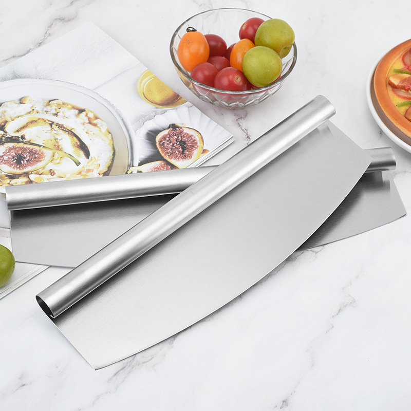 Wholesale 304 stainless steel pizza cutter, household nougat snowflake pastry cutter, kitchen baking flour cutter with sleeve full figure