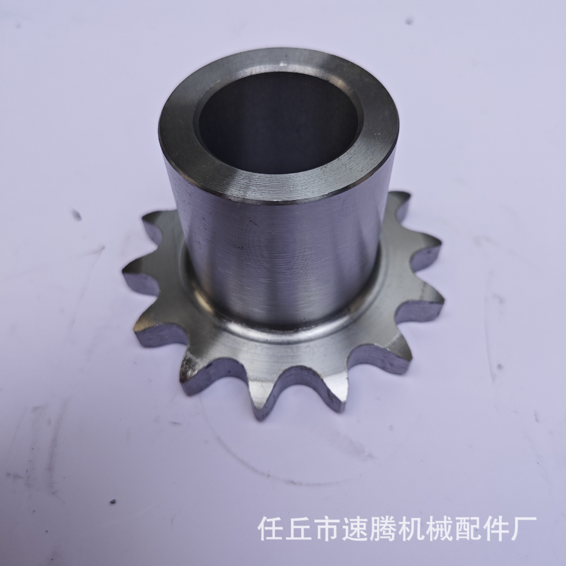 08B four-section wheelers are available for direct supply in stock. 45 # steel wheelers can be blackened Specification drawing