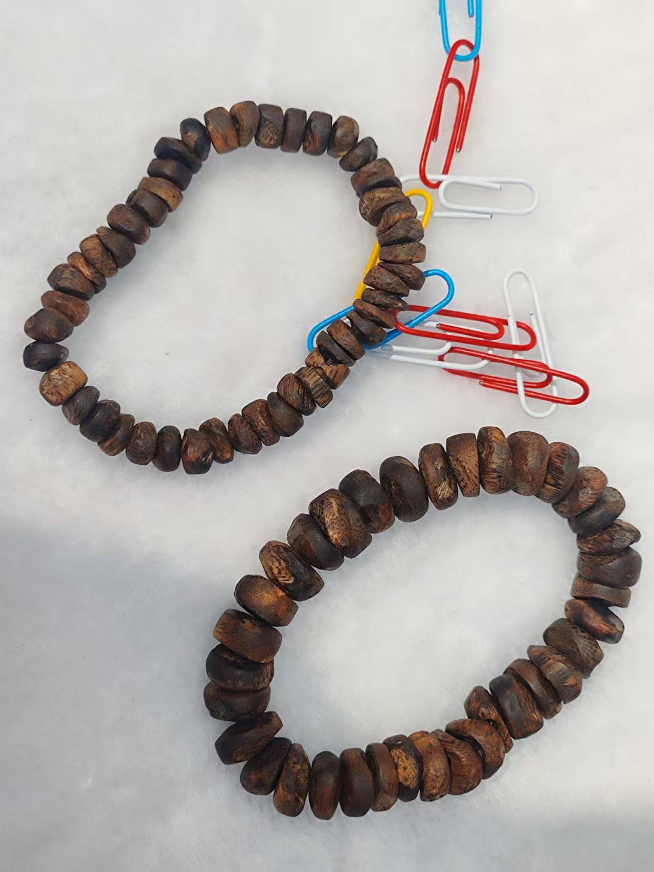 Hainan agarwood bracelet, genuine and authentic, stylish single-ring style in shape detail image 5