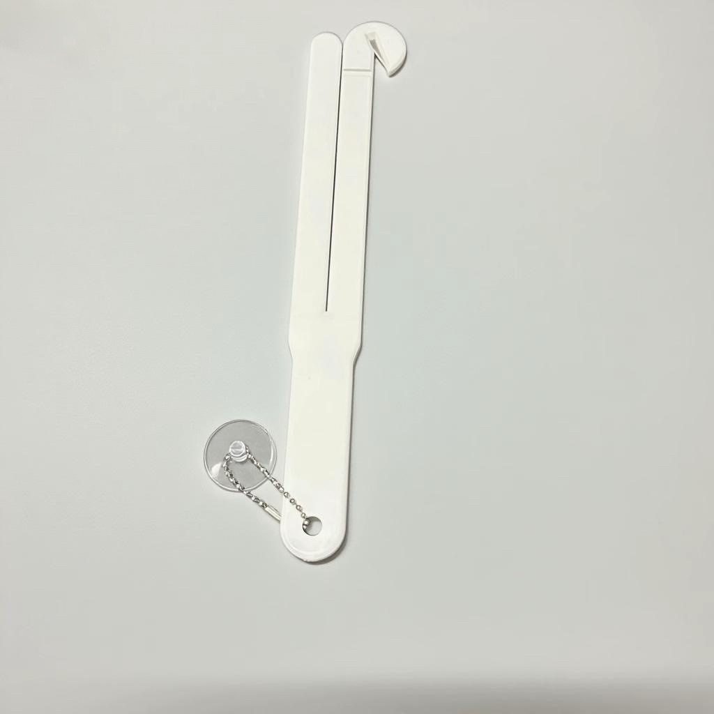 Cross-border new product Food Bag Pouch Cutter Opener Sauce Bag opener Portable food bag opener Application Scenario