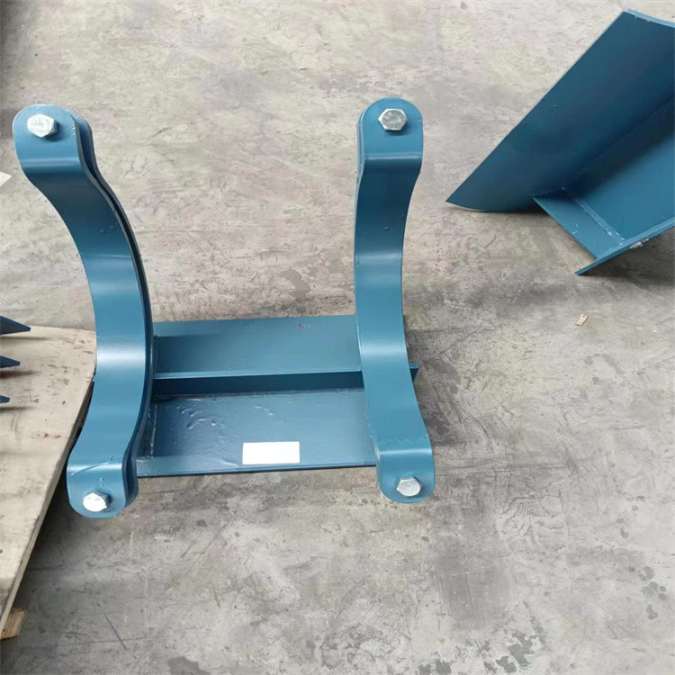 Carbon steel pipe clamp type sliding pipe support J2, welded pipe support, clamp type guiding pipe support, double clamp fixed pipe support Application Scenario