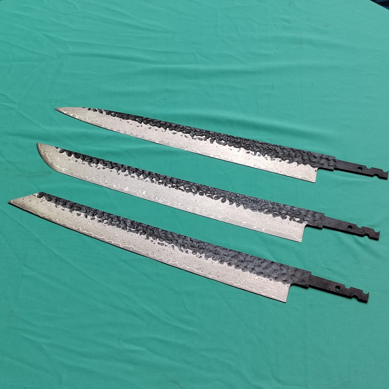 damascus fish knife 270mm blade full figure