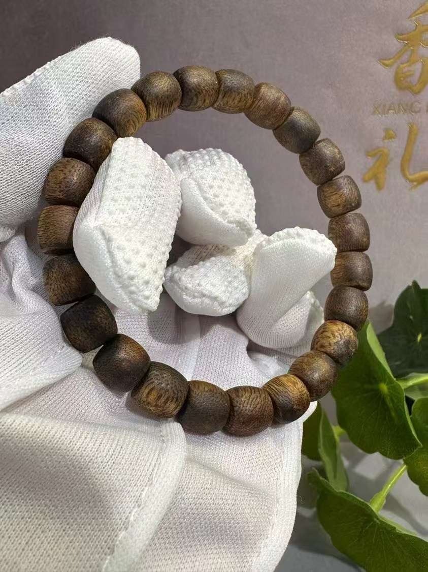 Hainan Yingge Green Phoebe single-ring genuine barrel beads Specification image