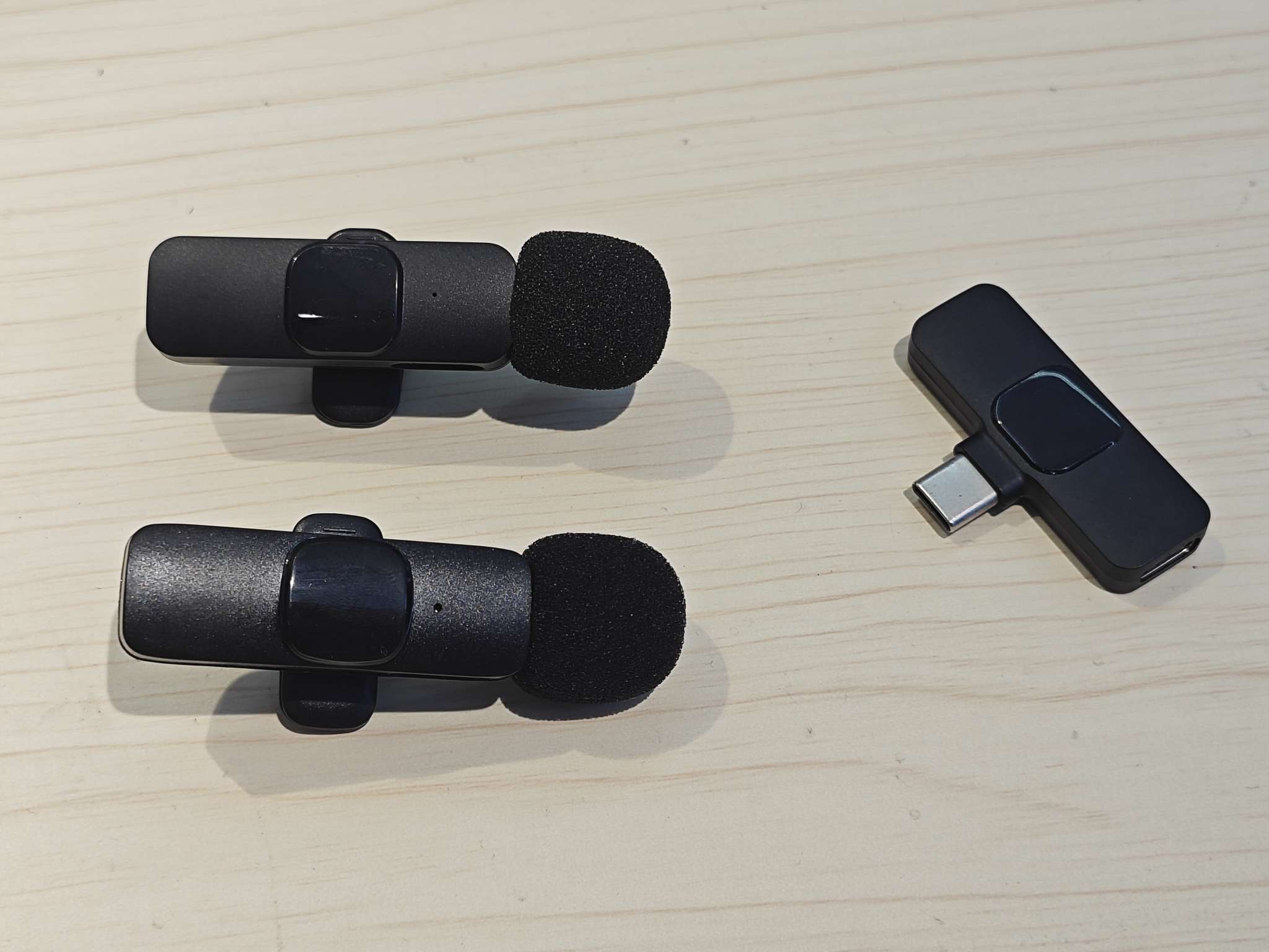 Aima Emma Aima K9-2 Lapel Clip Type-C Port Ios Port Apple Flash Charging Head Compatible With Multiple Models, Advanced Intelligent Noise Reduction, Stunning Sound Quality, Portable Live Streaming Microphone, Design Microphone undefined