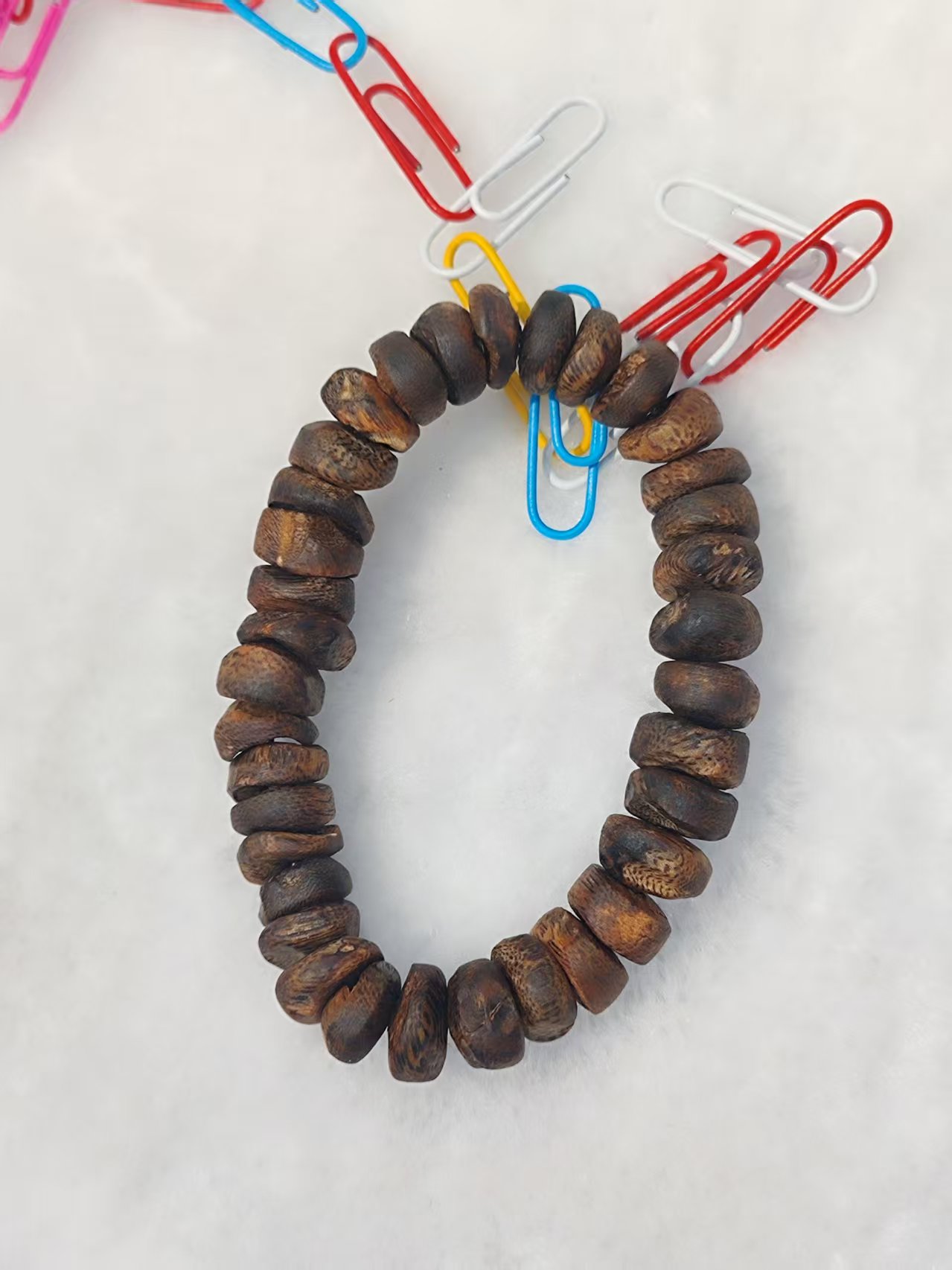 Hainan agarwood bracelet, genuine and authentic, stylish single-ring style in shape Specification image