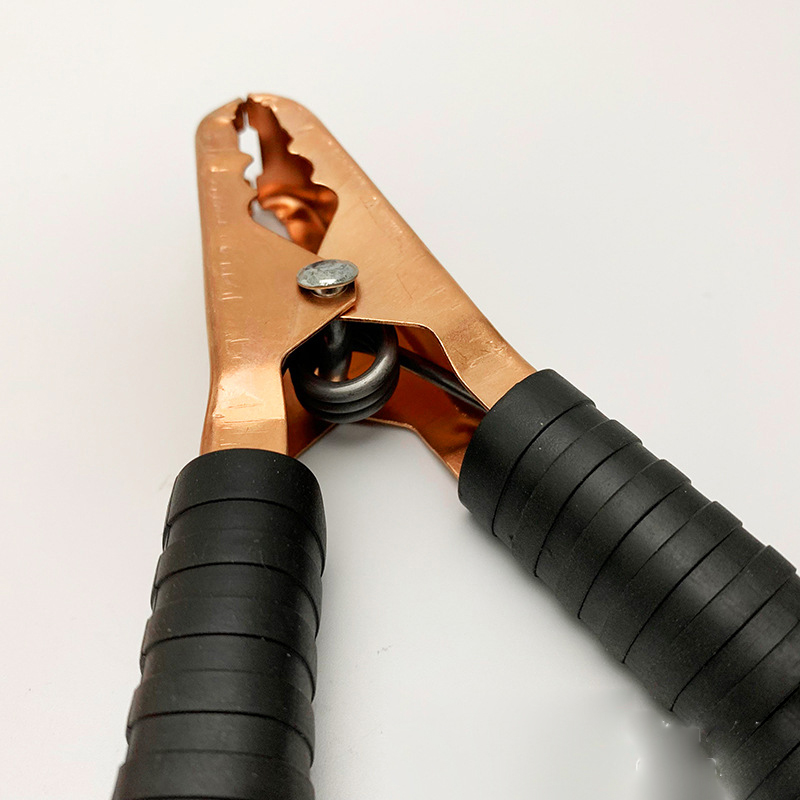 Weihaisheng Factory offers direct export power supply bottle clamps, alligator clamps, wire clamps, battery inverters, large alligator clamps, and car ignition clamps Application Scenario